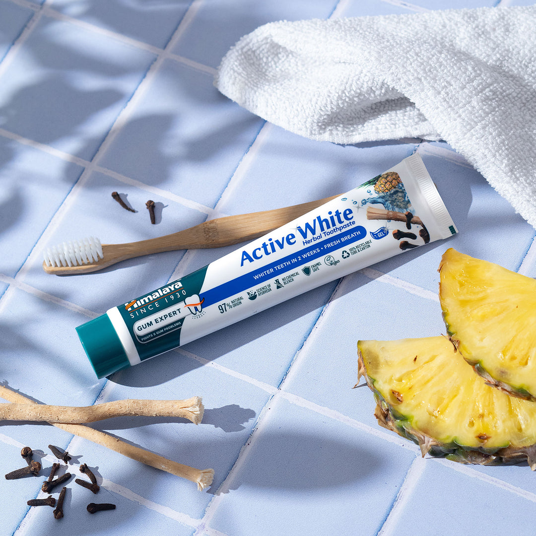 Pasta dental de hierbas Gum Experto Gel blanco activo